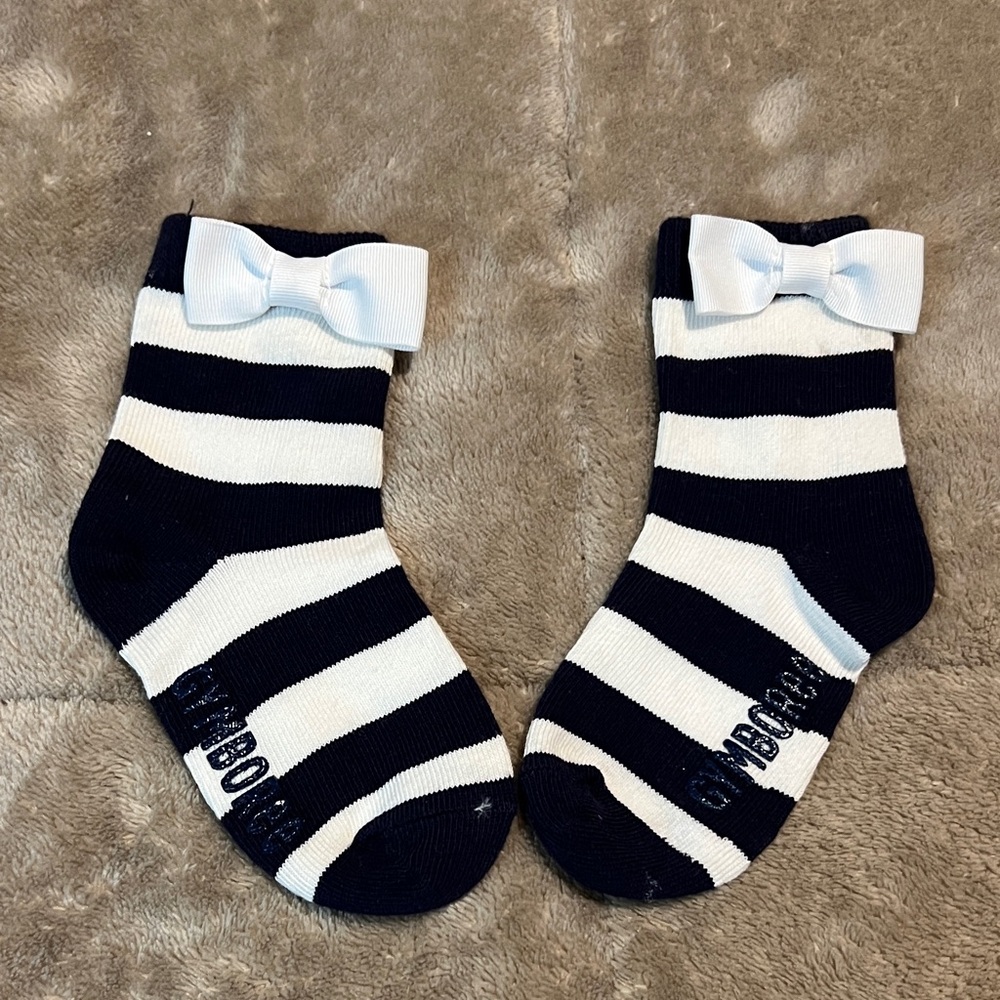 Striped Gymboree Little Girl Socks with Bow